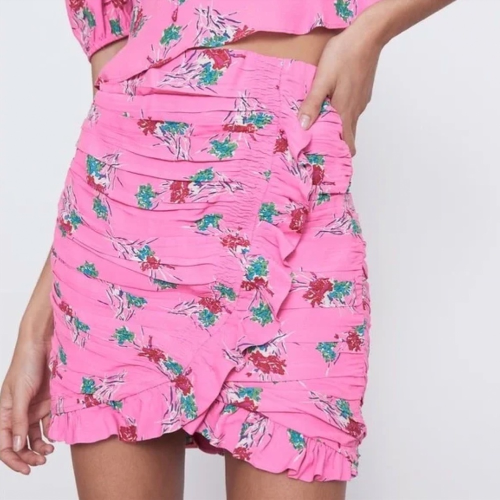 ZARA pink floral ruffle draped mini skirt size small